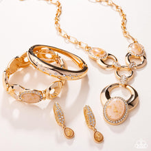 Load image into Gallery viewer, Paparazzi Glimpses of Malibu - April 2025 Fashion Fix Complete Set