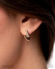 Load image into Gallery viewer, Paparazzi Sunset Sightings - July 2025 Fashion Fix Complete Set