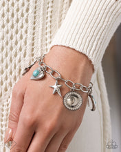 Load image into Gallery viewer, Paparazzi Simply Santa Fe - February 2025 Fashion Fix Complete Set