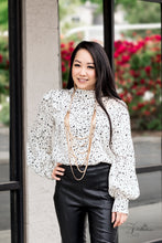 Load image into Gallery viewer, Commanding Zi Collection Paparazzi Accessories