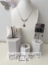 Load image into Gallery viewer, Paparazzi Sunset Sightings - August 2022 Fashion Fix Complete Set