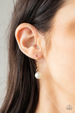 Load image into Gallery viewer, Paparazzi Royal Reminiscence Necklace and Vintage Variation Set