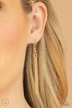 Load image into Gallery viewer, Subtly Stunning - Gold Paparazzi Accessories