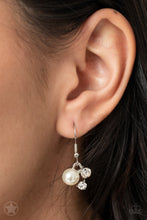 Load image into Gallery viewer, Paparazzi Toast To Perfection White Necklace