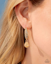 Load image into Gallery viewer, Paparazzi Glimpses of Malibu - April 2025 Fashion Fix Complete Set
