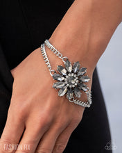 Load image into Gallery viewer, Paparazzi Magnificent Musings - July 2025 Fashion Fix Complete Set
