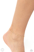 Load image into Gallery viewer, Paparazzi Highlighting My Heart Gold Anklet
