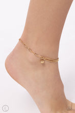 Load image into Gallery viewer, Paparazzi Solo Sojourn - Gold Anklet
