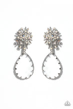 Load image into Gallery viewer, Paparazzi Stellar Shooting Star Earrings
