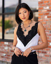 Load image into Gallery viewer, Paparazzi Sunset Sightings - August 2024 Fashion Fix Complete Set
