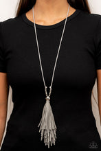 Load image into Gallery viewer, Paparazzi A Clean Sweep Silver Necklace
