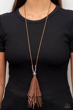 Load image into Gallery viewer, Paparazzi A Clean Sweep Brown Necklace
