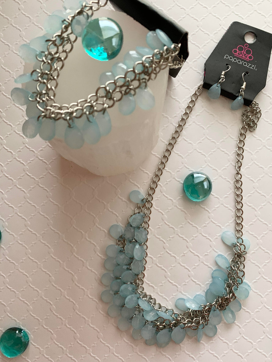 Next In SHINE Necklace & Step Out Of SHINE Bracelet - Blue (